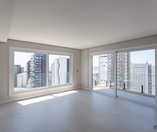 Apartamento à venda no Praia Grande: