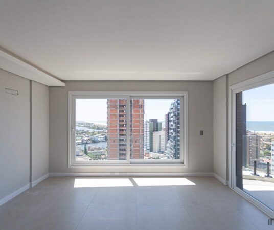 Apartamento à venda no Praia Grande: