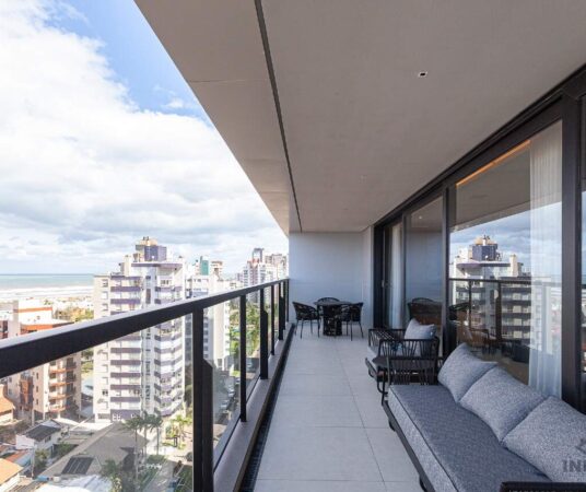 Apartamento à venda no Praia Grande: