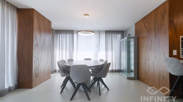 Apartamento à venda no Praia Grande: