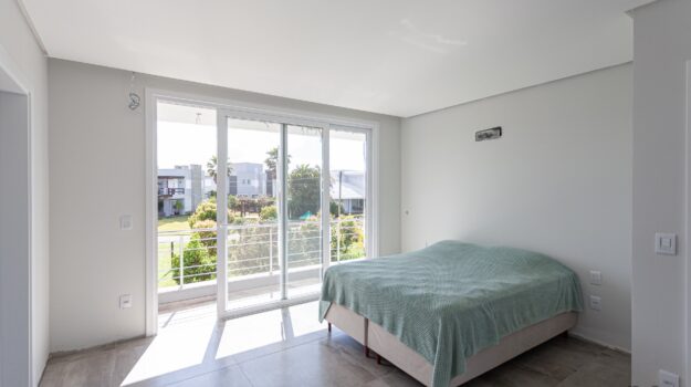 Casa à venda no Ocean Side: Casa à venda no Ocean Side: