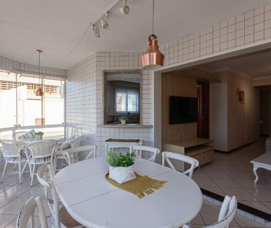 Apartamento à venda no Centro: