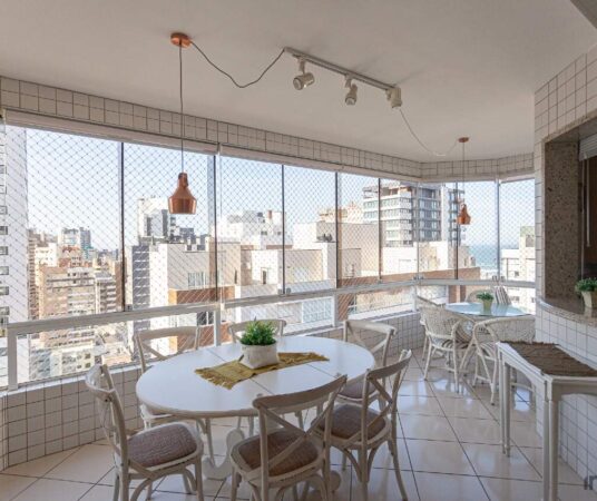 Apartamento à venda no Centro: