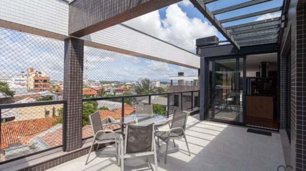 Cobertura à venda no Praia Da cal :