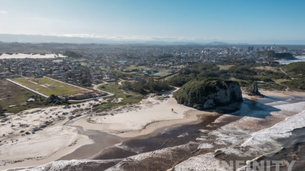 Terreno à venda no Pedra: