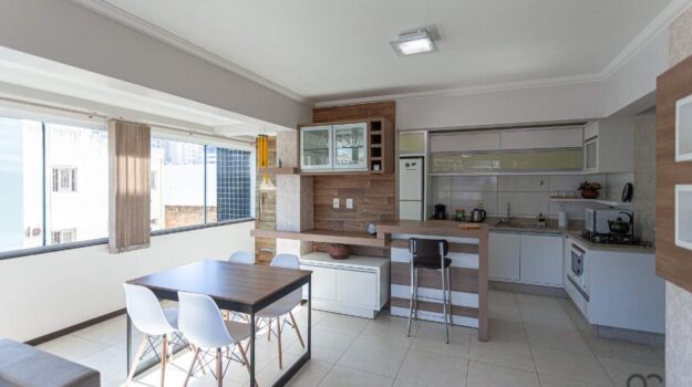 Apartamento à venda no Centro: Apartamento à venda no Centro: