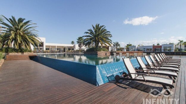 Terreno à venda no Reserva das Águas: Terreno à venda no Reserva das Águas: