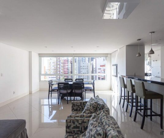 Apartamento à venda no Praia Grande: