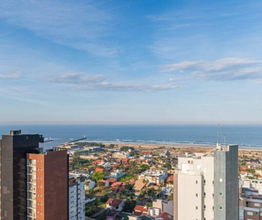 Apartamento à venda no Praia Grande: