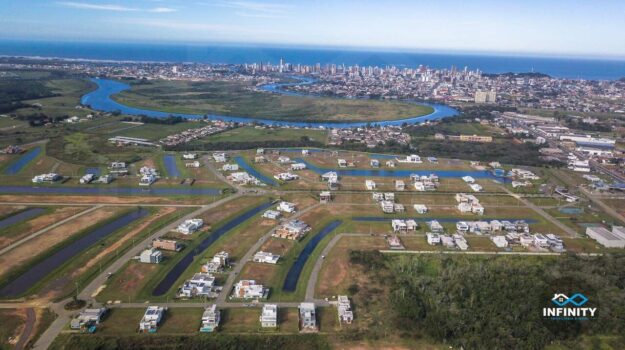 Terreno à venda no Reserva das Águas: Terreno à venda no Reserva das Águas: