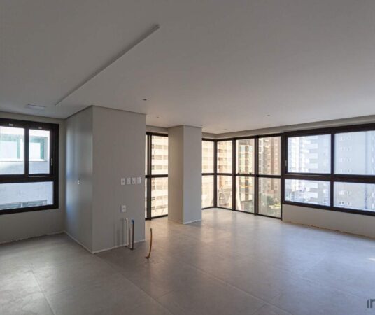 Apartamento à venda no Praia Grande: