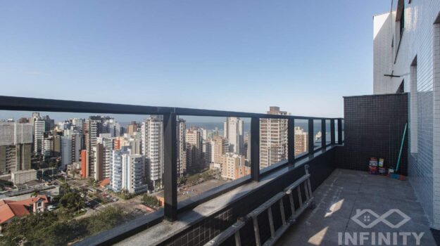 Apartamento à venda no Centro: Apartamento à venda no Centro: