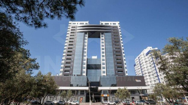 Apartamento à venda no Centro: Apartamento à venda no Centro: