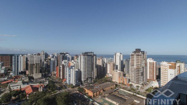 Apartamento à venda no Centro: Apartamento à venda no Centro: