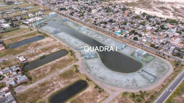 Terreno à venda no Ilhas Park: