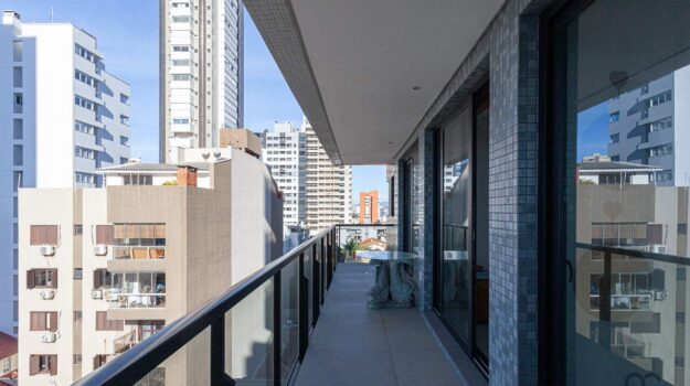 Apartamento à venda no Praia Grande: