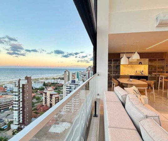 Apartamento à venda no Praia Grande: