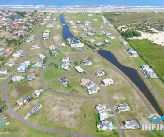 Terreno à venda no Ocean Side:
