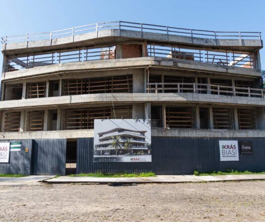 Apartamento à venda no Praia Grande: