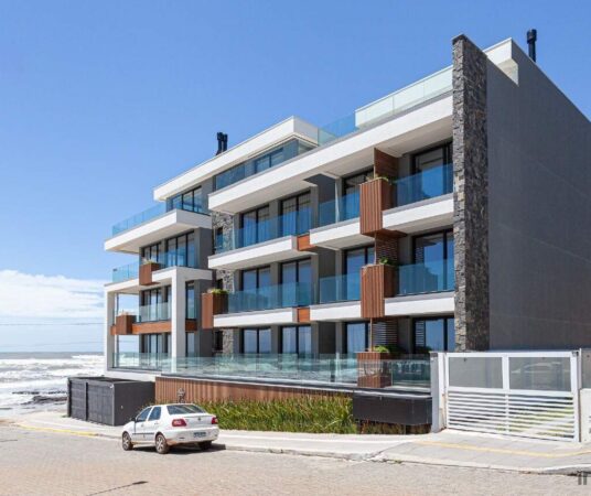 Apartamento à venda no Praia Da cal :