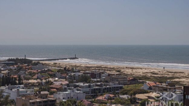Apartamento à venda no Praia Grande: