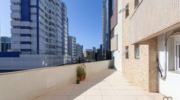 Apartamento à venda no Centro:
